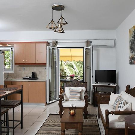 Aegina Town Apartment , With Private Parking Εξωτερικό φωτογραφία