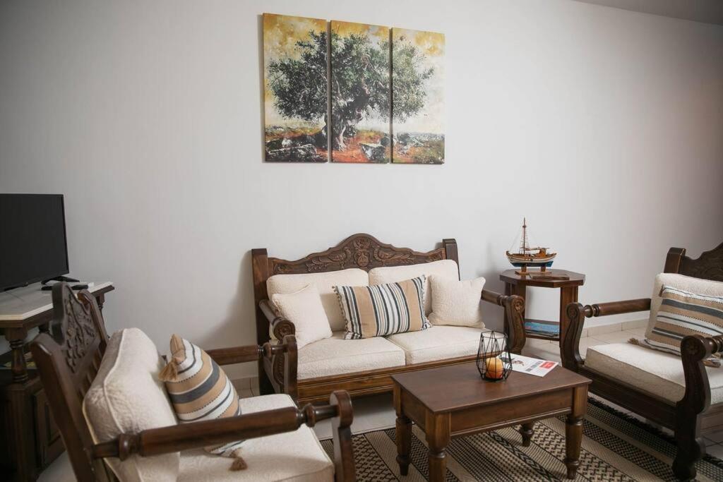 Aegina Town Apartment , With Private Parking Εξωτερικό φωτογραφία