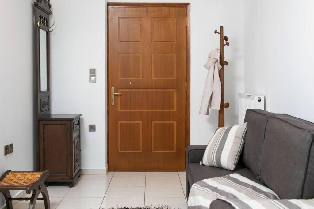 Aegina Town Apartment , With Private Parking Εξωτερικό φωτογραφία