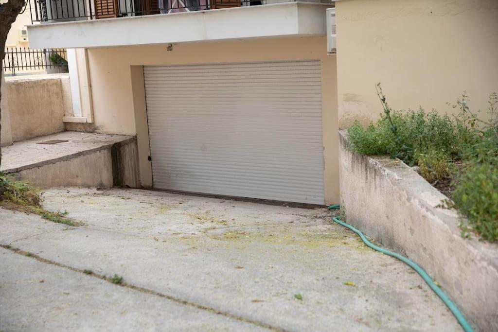 Aegina Town Apartment , With Private Parking Εξωτερικό φωτογραφία